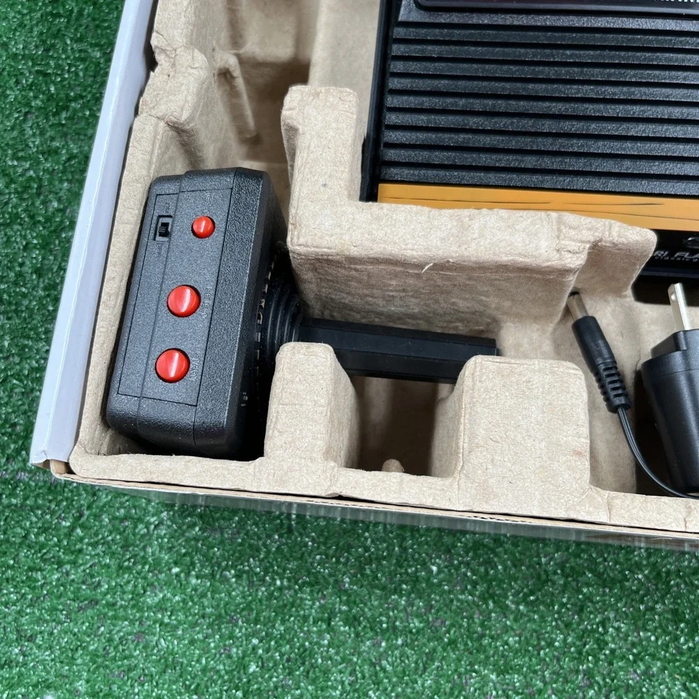 Atari Flashback 4 Classic Game Console Special Edition 76 Games In Box No Poster